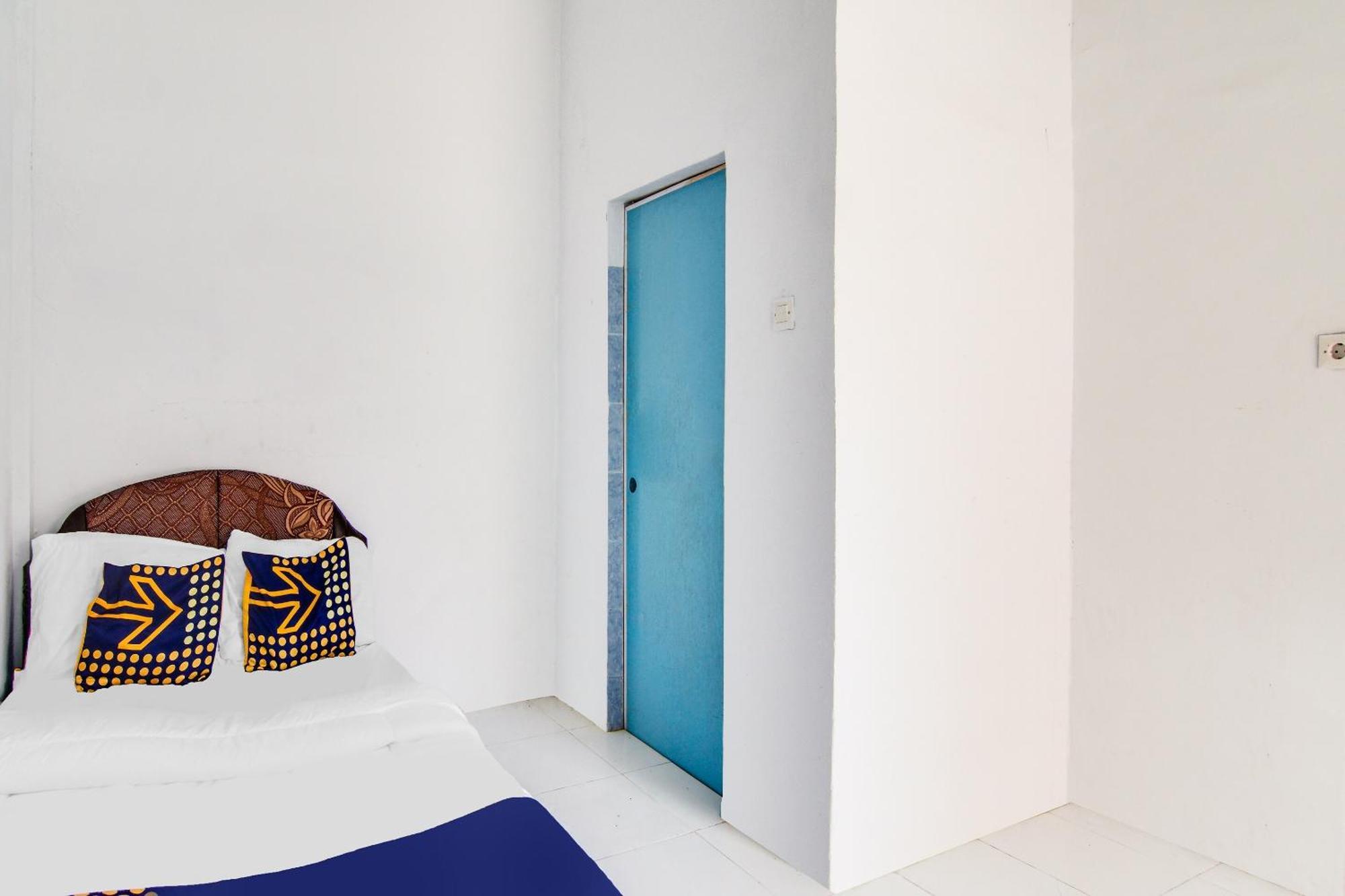 Spot On 91858 Raja Homestay Syariah Pekanbaru Kültér fotó